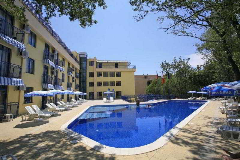 Blue Sky Hotel - & Parking Golden Sands Esterno foto